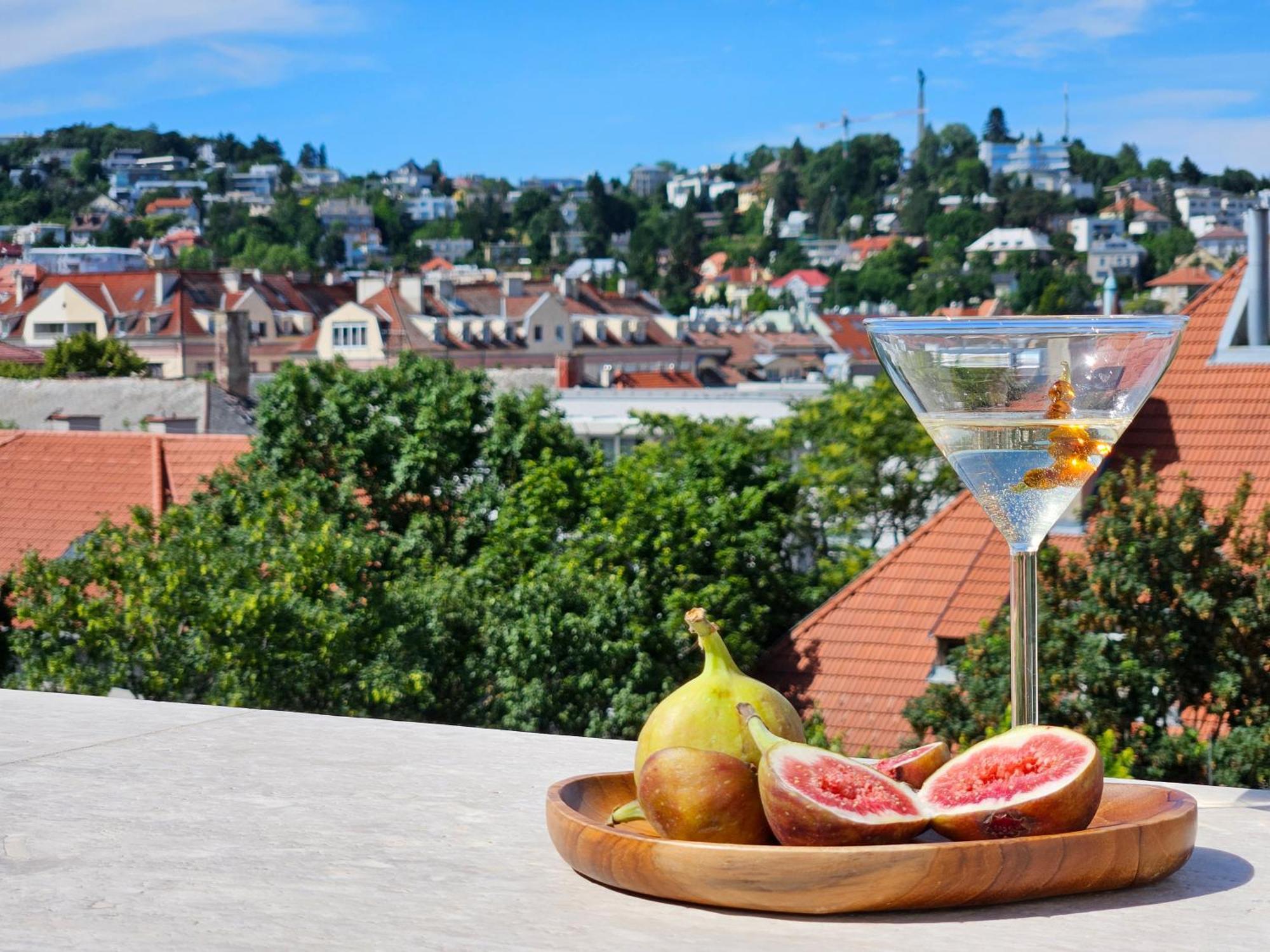 New Design Top-Class Suite Next To The Castle-Free Parking-Terrace Братислава Экстерьер фото